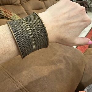 Vintage Elegant Gold Women’s Bracelet